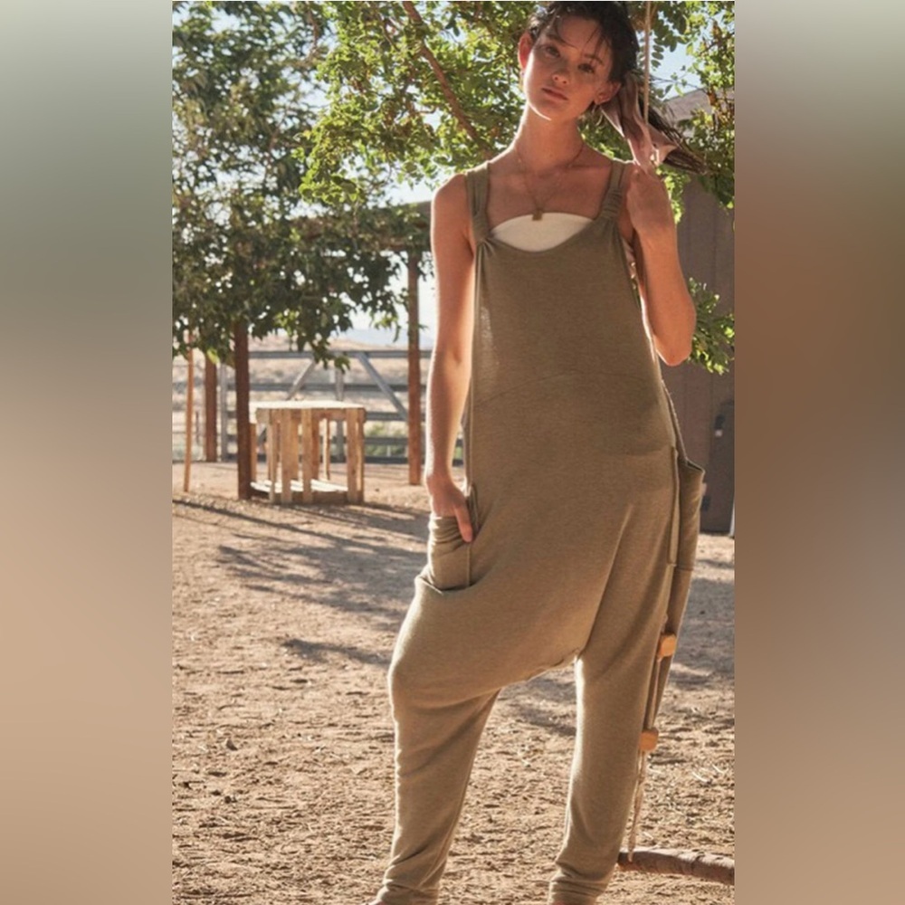 Olive Green Jumpsuit NWOT - Picture 3 of 13